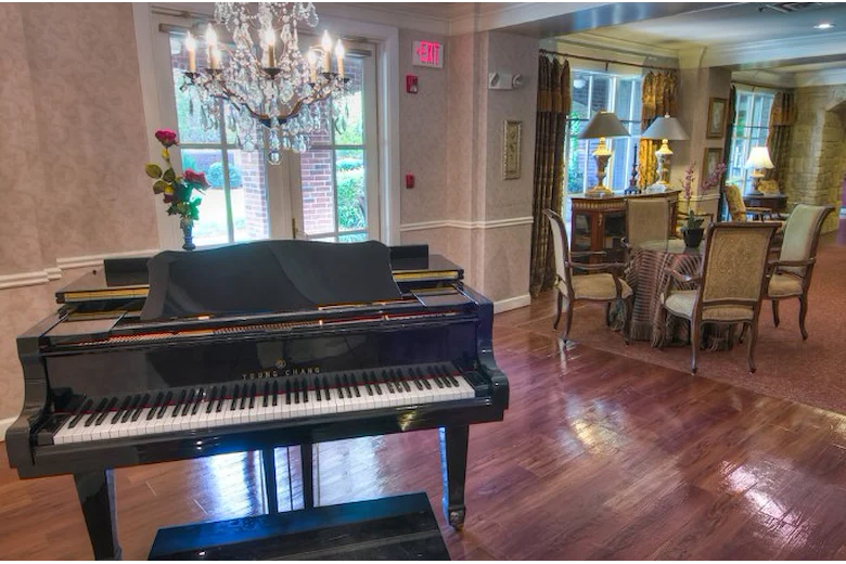 Image of The Mansion at Waterford Assisted Living (3)