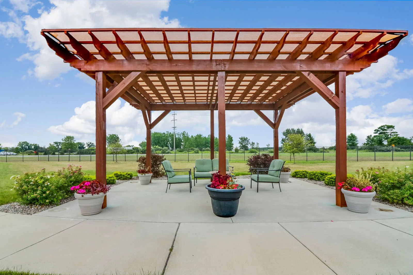 Image of Stonegate Village (2)