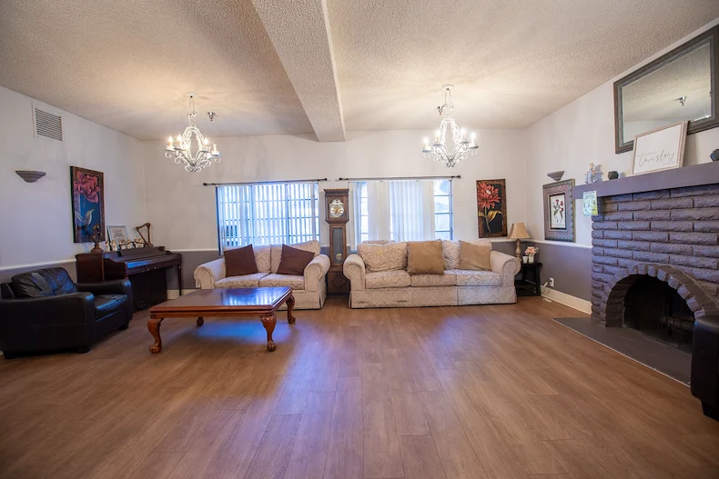 Image of Whittier Glen Assisted Living (4)