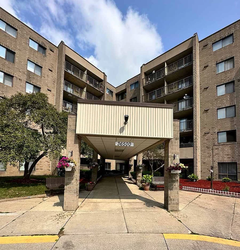 Image of Romulus Tower (1)