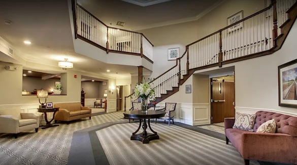 Image of Evergreen Senior Living Normal on Gregory (3)