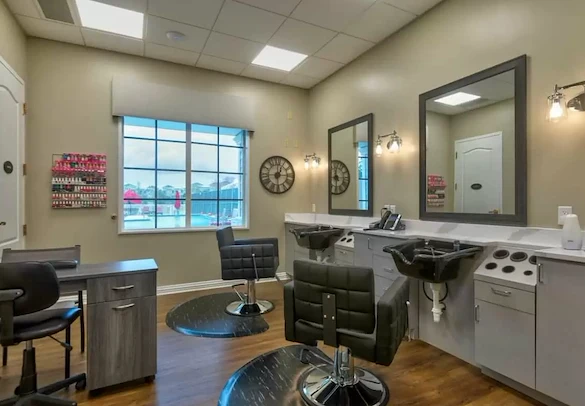 Image of Aston Gardens at Tampa Bay (8)