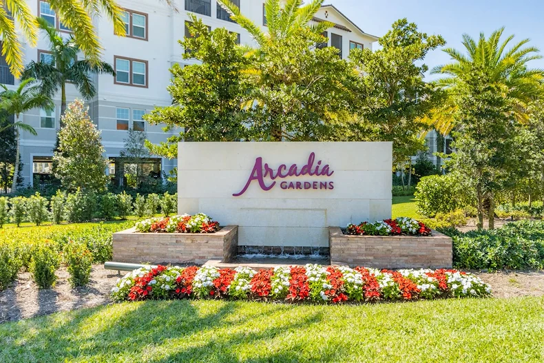 Image of Arcadia Gardens Luxury Apartment Homes (2)