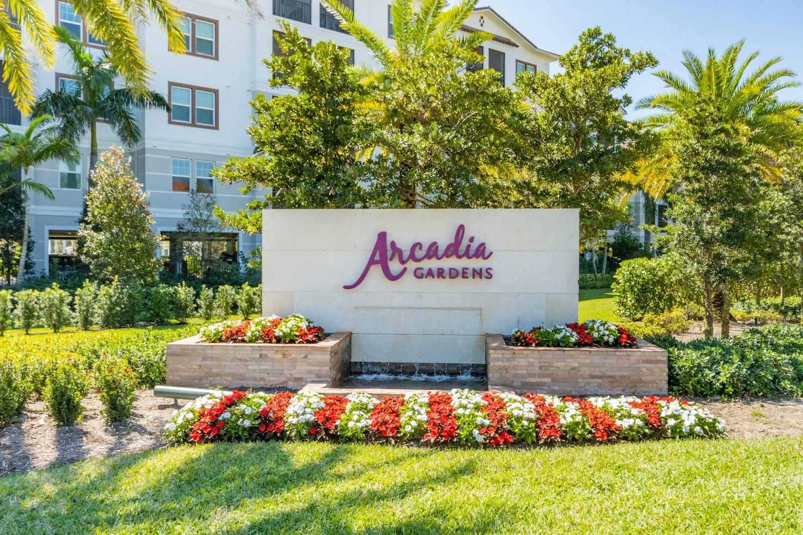 Image of Arcadia Gardens Luxury Apartment Homes (2)