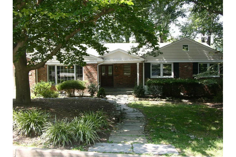 Image of Avalon House 6 on Hardwood Lane (1)