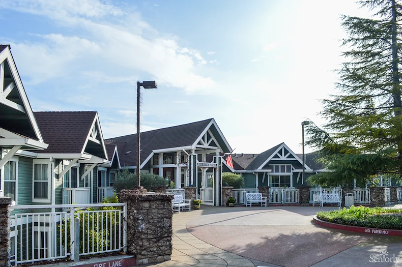 Image of Cogir of Belmont (1)