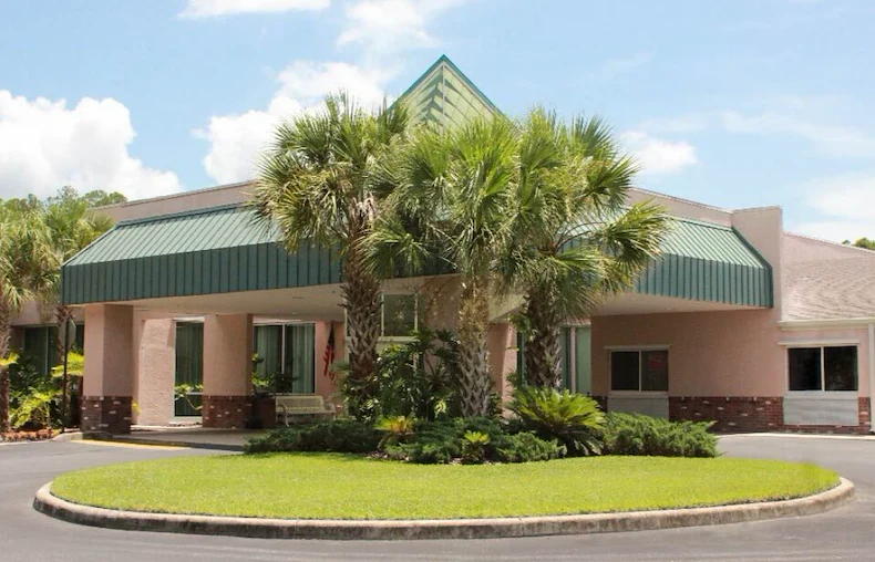 Image of Isle Healthcare & Rehabilitation Center (1)