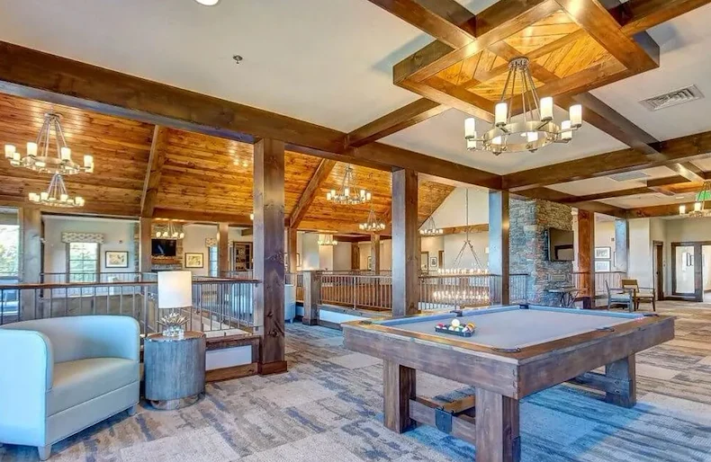 Image of Legacy Village of Cleveland (6)