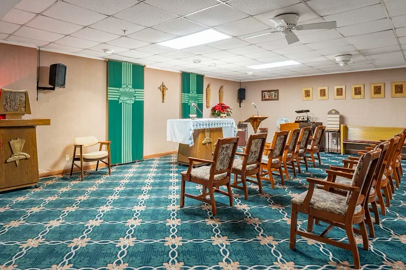 Image of River Falls Senior Living (3)