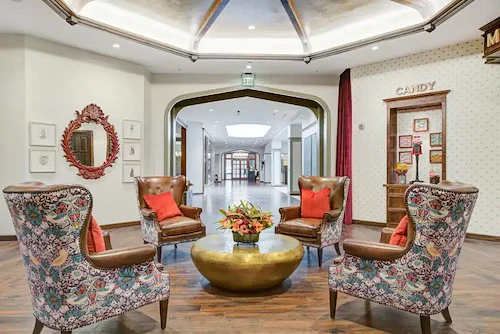 Image of Aegis Living Greenwood (Seattle) (2)