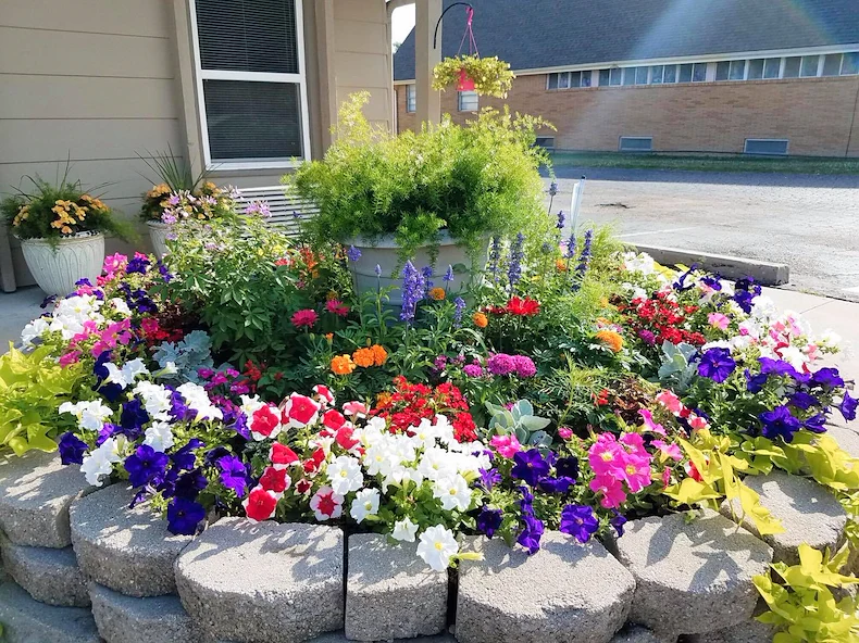 Image of Oak Creek Senior Living (4)