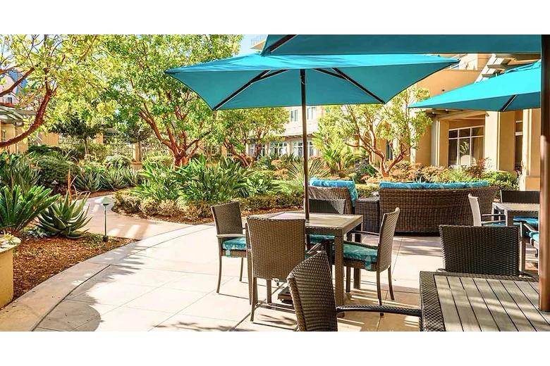 Image of Vi At La Jolla Village (3)