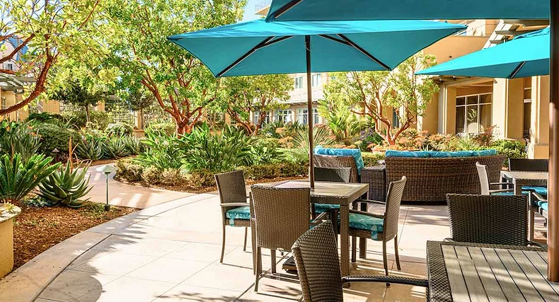 Image of Vi At La Jolla Village (3)