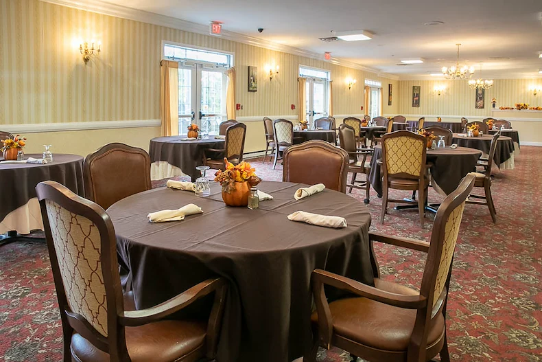 Image of Cherry Hill Manor (2)