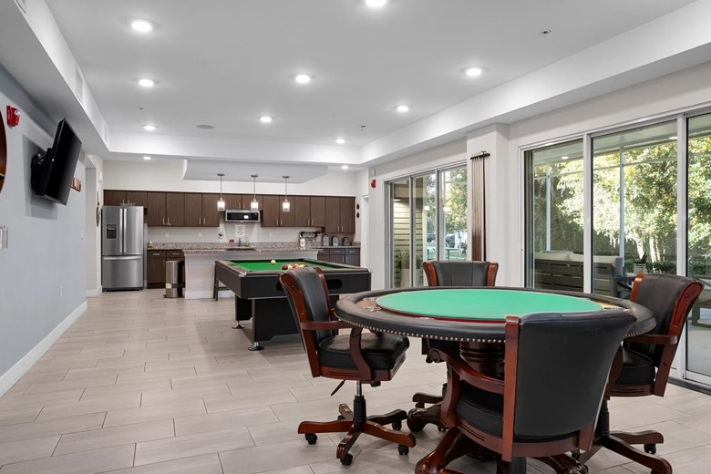 Image of Banyan Cove Apartments (6)