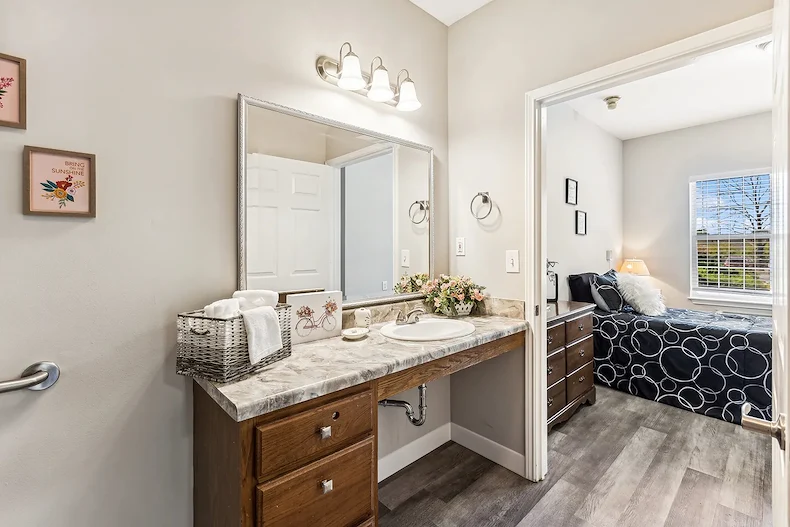 Image of The Neighborhood at Madison (8)