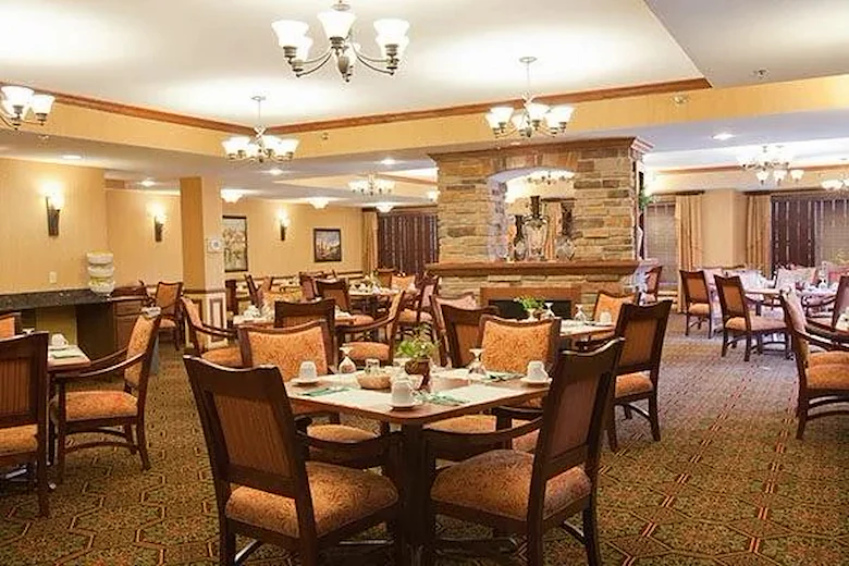 Image of Oak Park Senior Living (3)