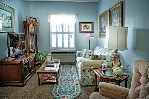 Image of Maple Court Senior Living (4)