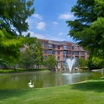 Image of Signature Pointe (1)