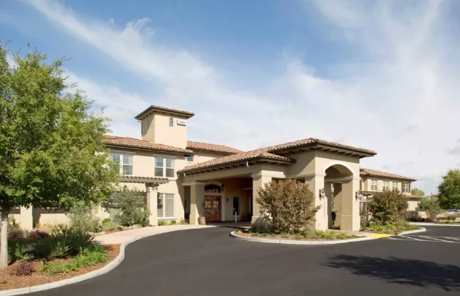 Image of Oakmont of Carmichael (1)