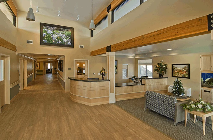 Image of Columbine Commons (6)