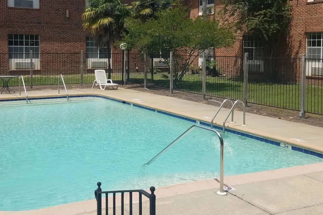 Image of Gordon Oaks Senior Living (4)