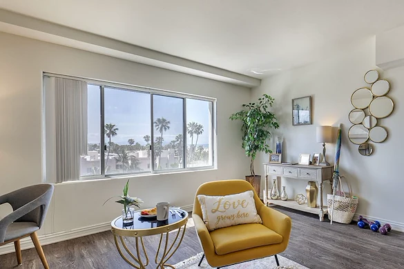 Image of Brookdale Ocean House (7)