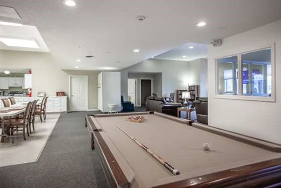 Image of Bloom at German Church (7)