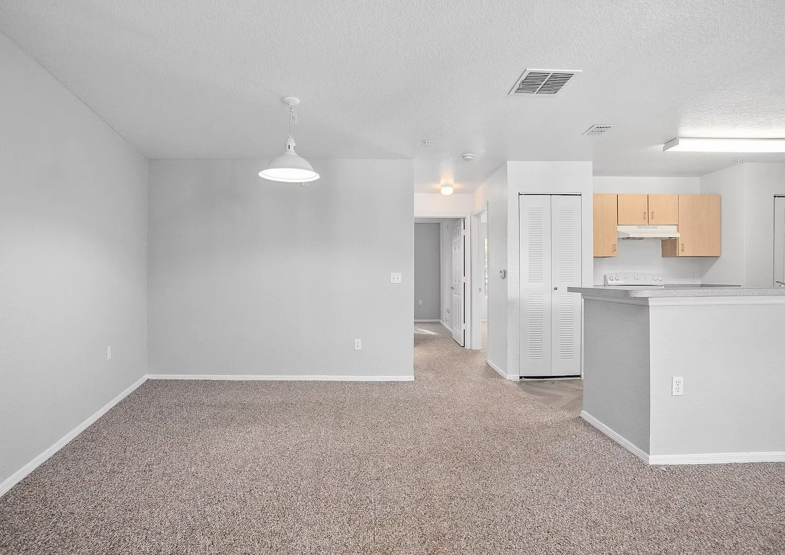 Image of Crescent Club Apartments (10)