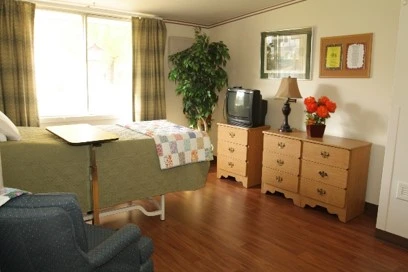 Image of Shakopee Friendship Manor (6)