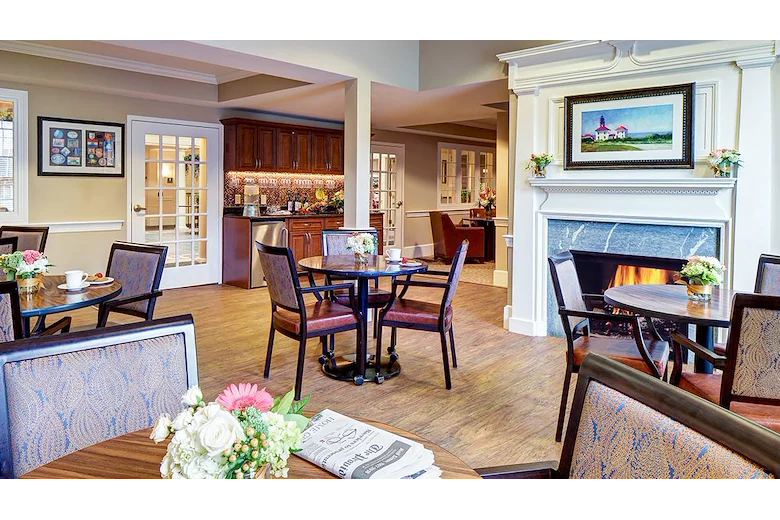 Image of Atria Harborhill (3)