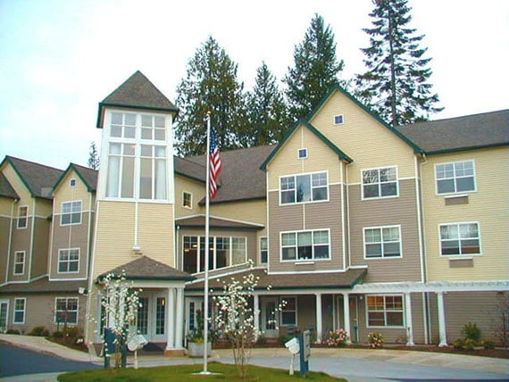 Avamere at Sandy senior living community offering assisted living, memory care, and respite care in Sandy, OR, front exterior