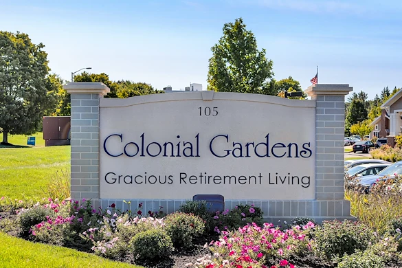 Colonial Gardens Gracious Retirement Living Hawthorn Senior Independent Living in Beverly, Massachusetts front exterior welcome sign