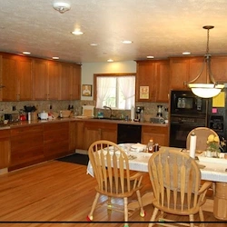 Image of Serenity House Assisted Living at Kit Carson Circle (3)