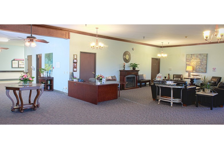 Image of Auburn Oaks Care Center (4)