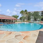 Image of The Pointe at West Palm (8)