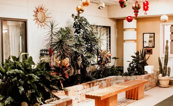 Image of Manor Hills (5)