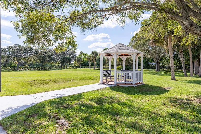 Image of Orange Blossom Village (6)