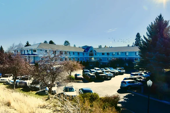 Image of Regency Village at Bend (1)