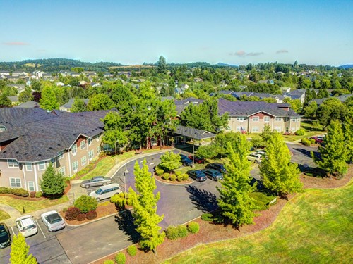 Image of Vineyard Heights Assisted Living & Independent Living Community (1)