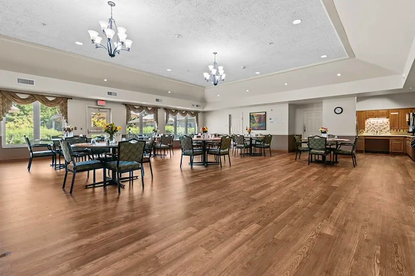 Image of Linden Square Assisted Living Center (3)