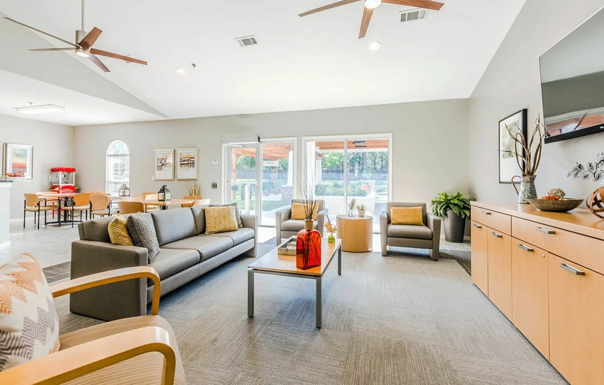 Image of Valley Hill (7)