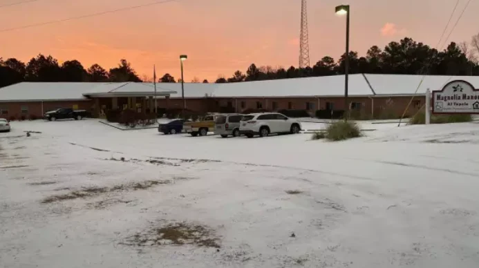 Image of Magnolia Manor Tupelo (1)