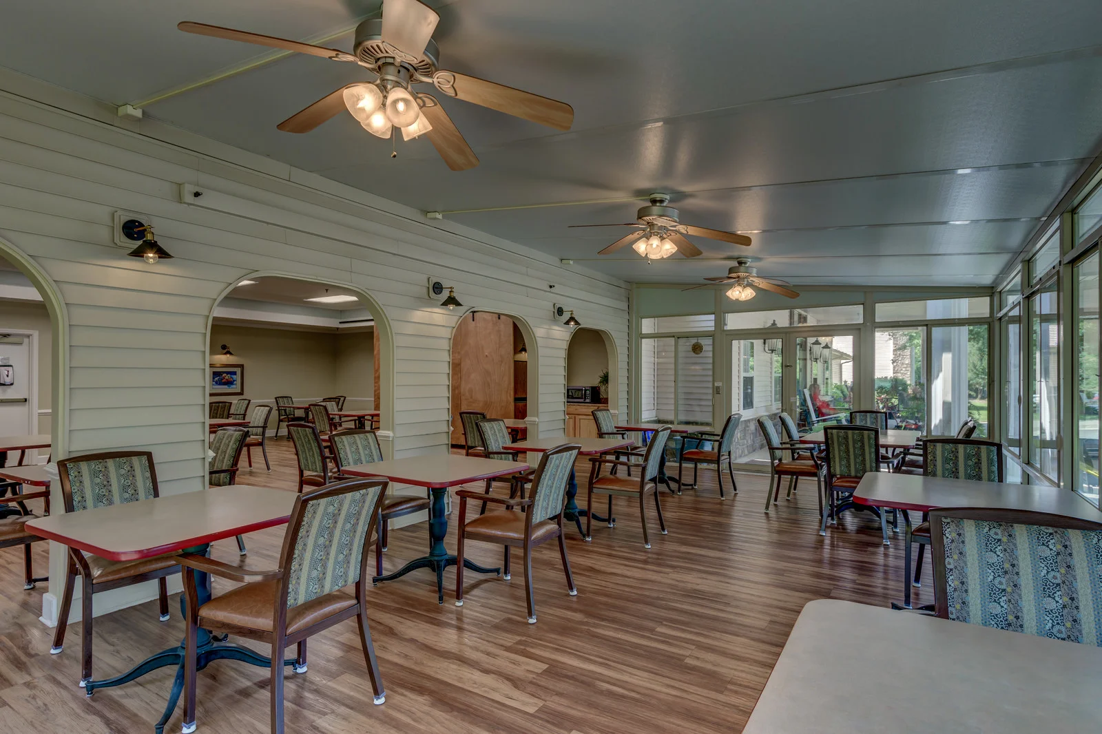 Image of Garrett Woods Senior Living (3)