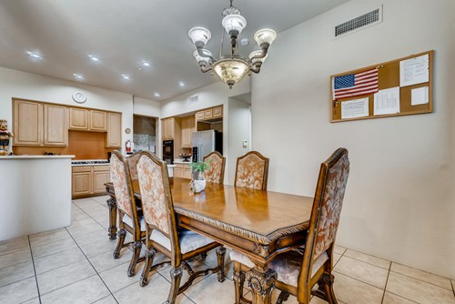 Image of Pinnacle Peak Assisted Living Home (4)