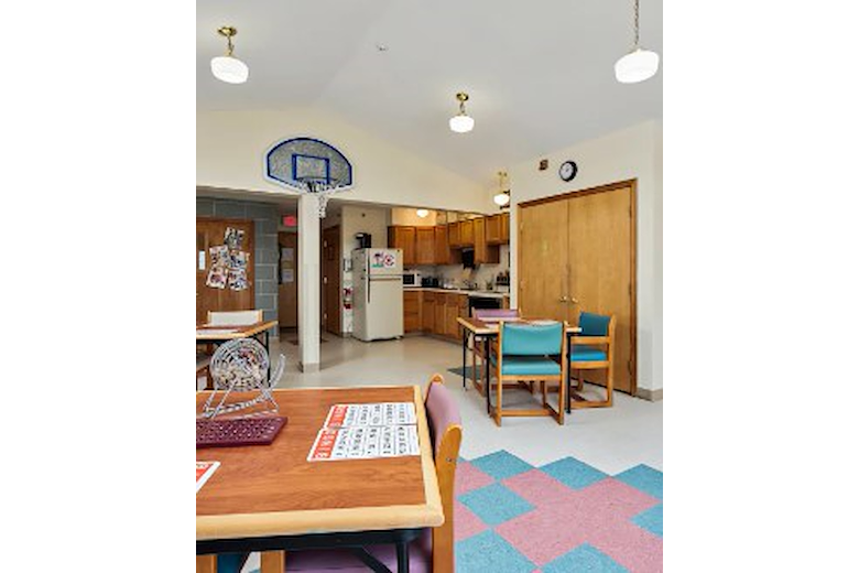 Image of Pine Rock Manor (2)