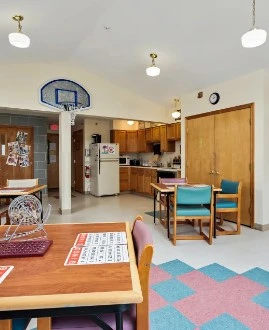 Image of Pine Rock Manor (2)