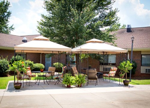 Image of Magnolia Manor - Greenwood (6)