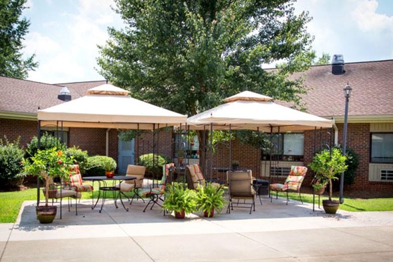 Image of Magnolia Manor - Greenwood (6)