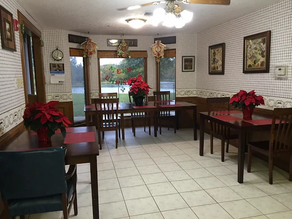 Image of Lakehouse on Dixie (3)